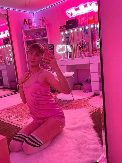 M on OnlyFans