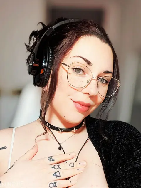 Leah Von Noire OnlyFans profile