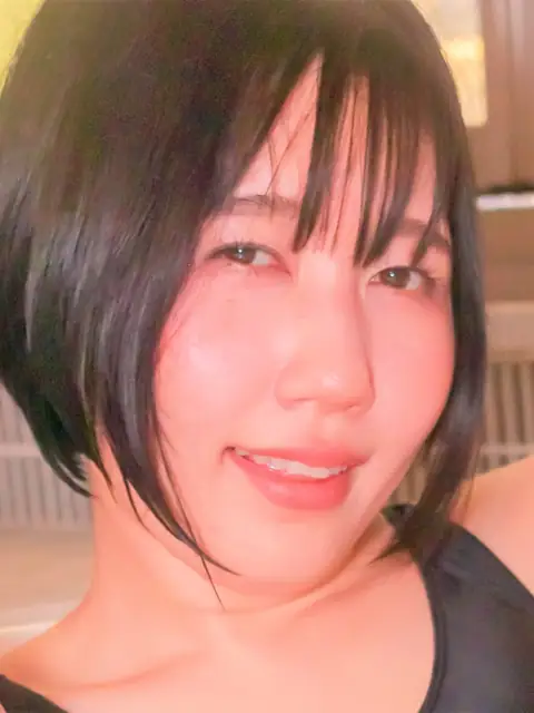 MOMOCHINO OnlyFans profile