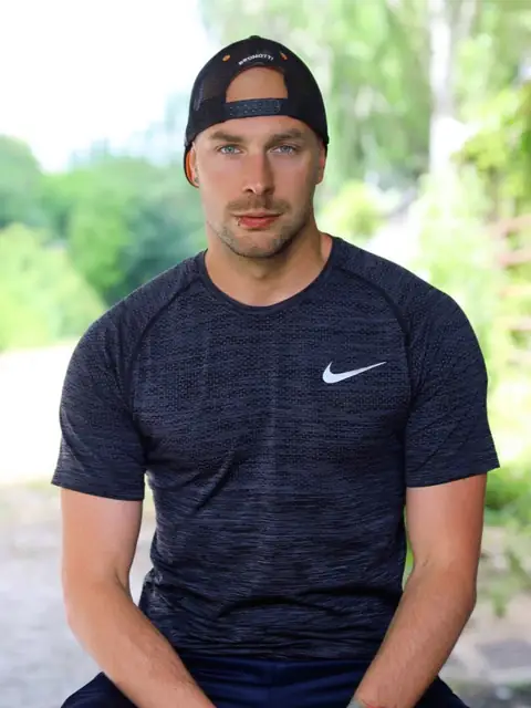 Lenny Holland on OnlyFans