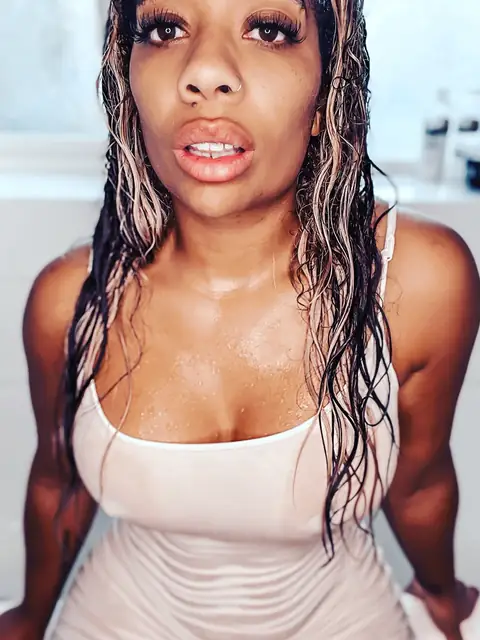 The Bush Queen on OnlyFans