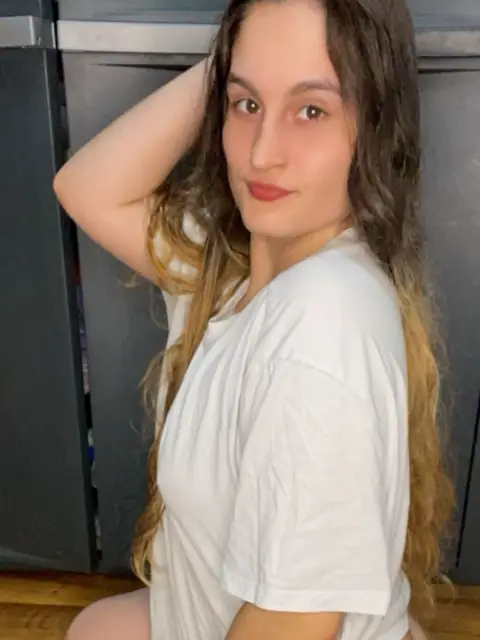 SexyStarlet on OnlyFans