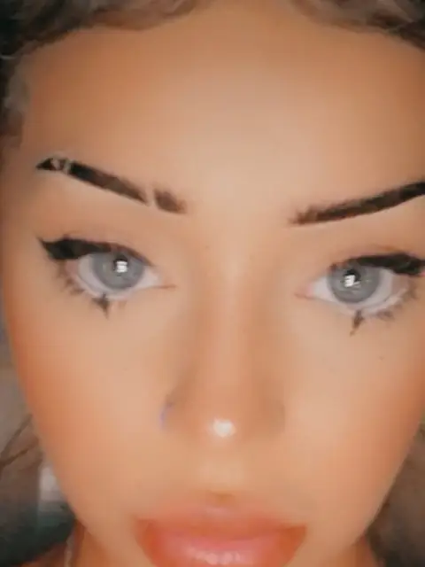 Nikki Blazes - FREE on OnlyFans