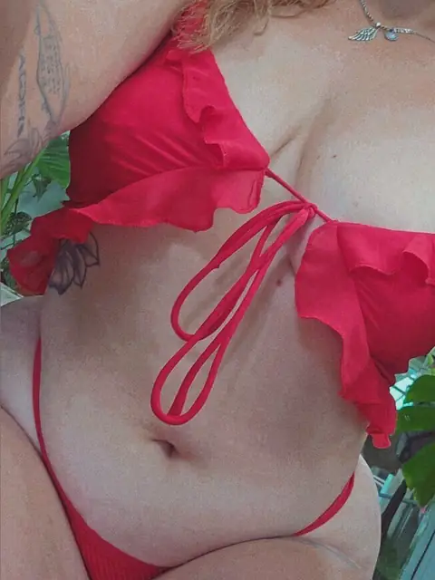 Yourmillfynextdooor on OnlyFans