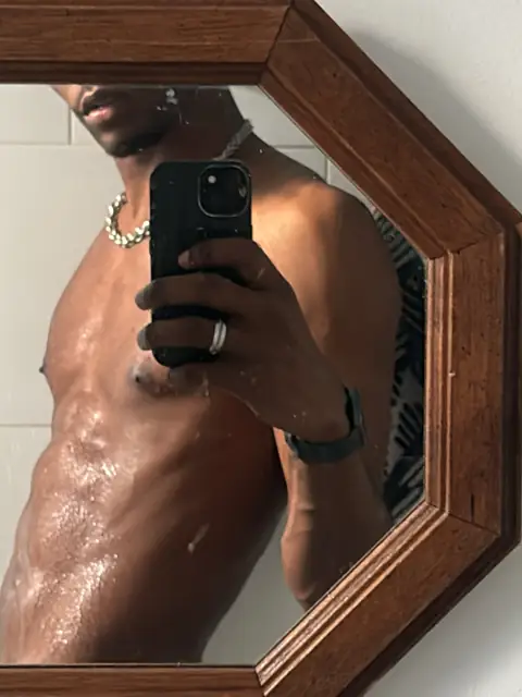 JAY FANG$ on OnlyFans