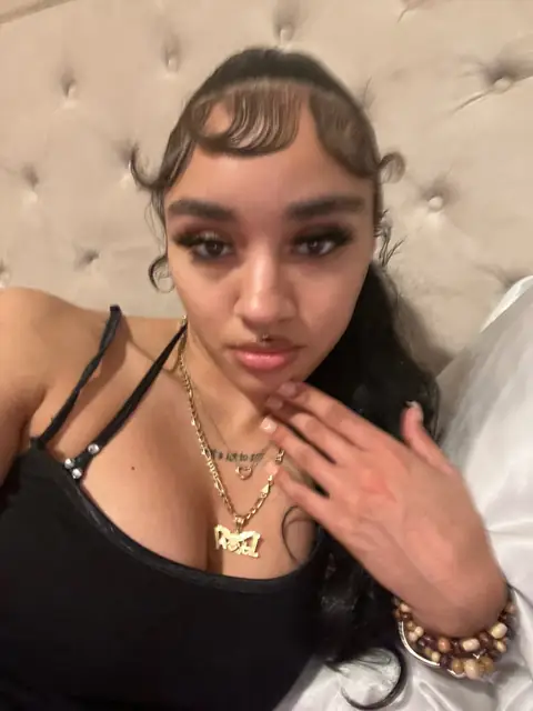 JellyAfterHrs on OnlyFans