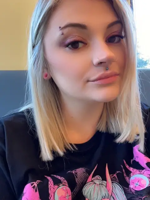 Lickalotapuss on OnlyFans