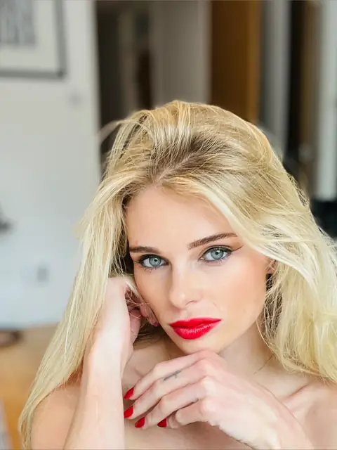 Zara Deeley on OnlyFans