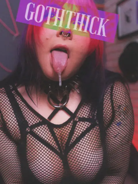 Goth Thick VIP on OnlyFans