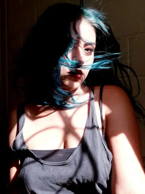 Nahomi Mendoza on OnlyFans