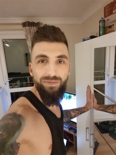 Cristian on OnlyFans