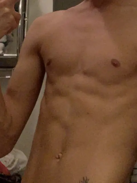 TwinkBoySus on OnlyFans