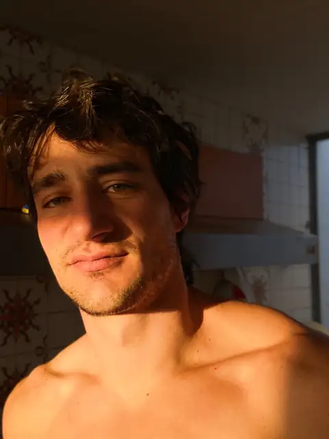Andr s de Miguel on OnlyFans