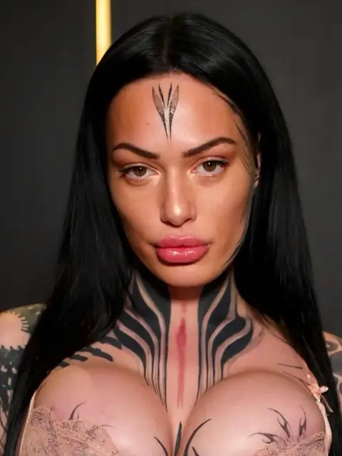 Chloe Woods on OnlyFans