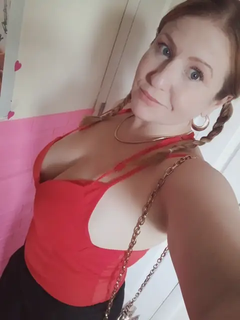 Crystal Lee on OnlyFans