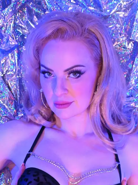 Desiree De Carlo on OnlyFans