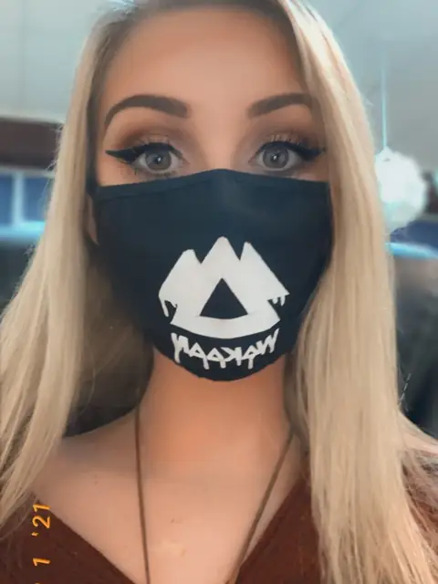 Mitten Baby on OnlyFans