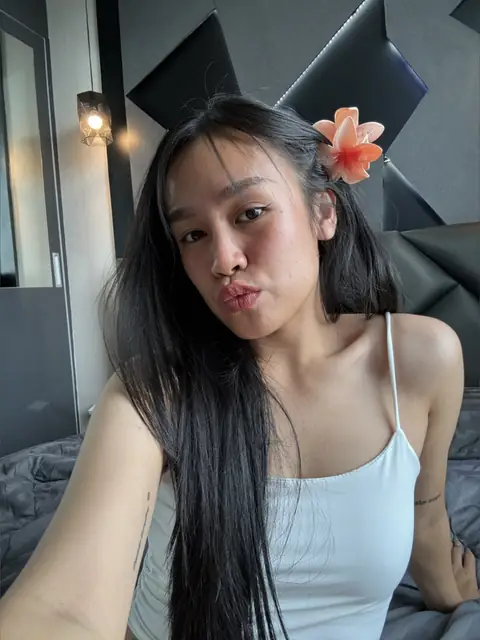 PlAYFUL_KIKI on OnlyFans