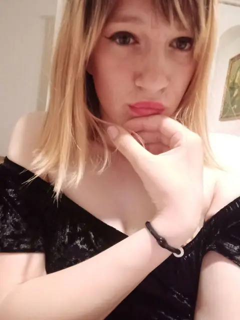 lolly_teacher on OnlyFans