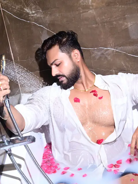 BONGHUNK VIP on OnlyFans