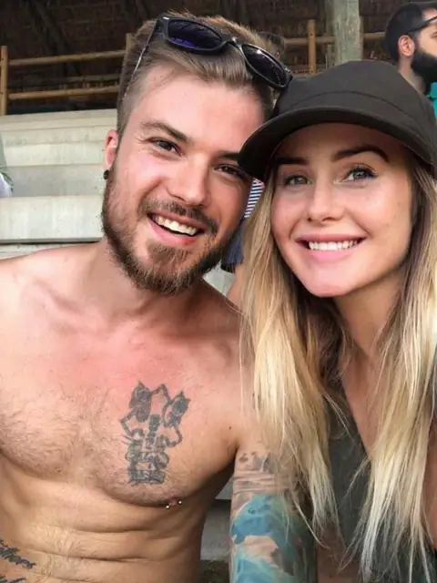 NAUGHTY STEPSIBLINGS OnlyFans profile