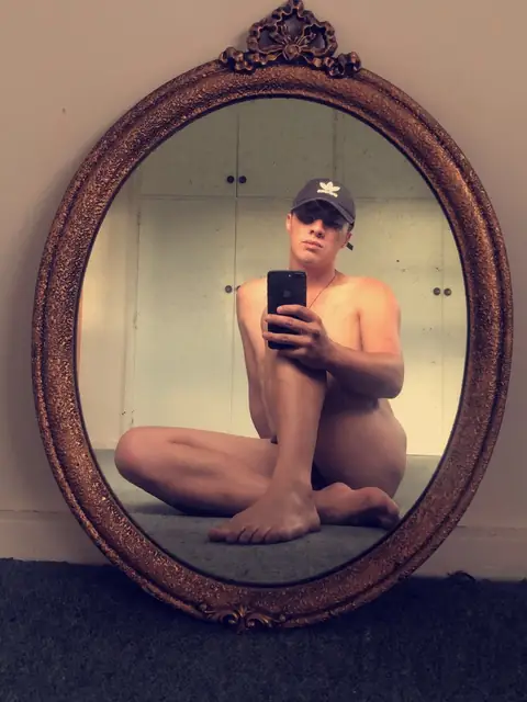 Versmaoriboy on OnlyFans