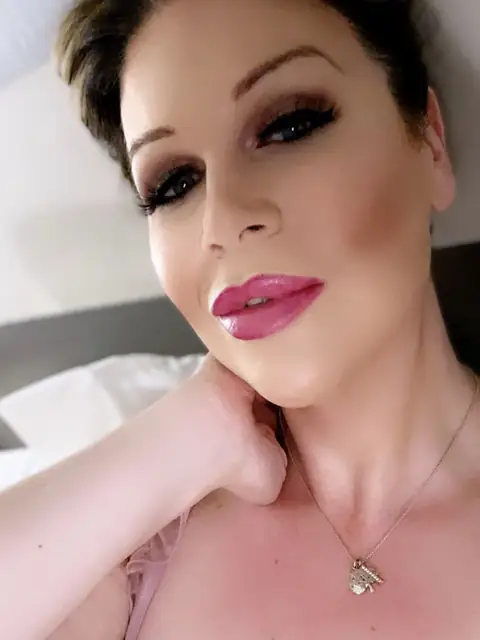 Olivia Honey XXX (Trans) on OnlyFans