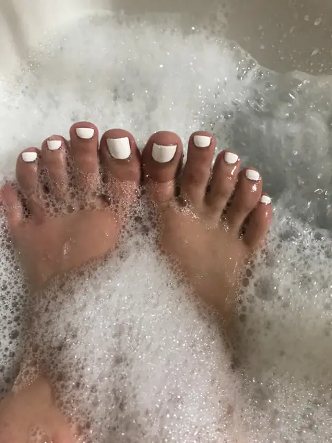 Goddess Ari OnlyFans profile