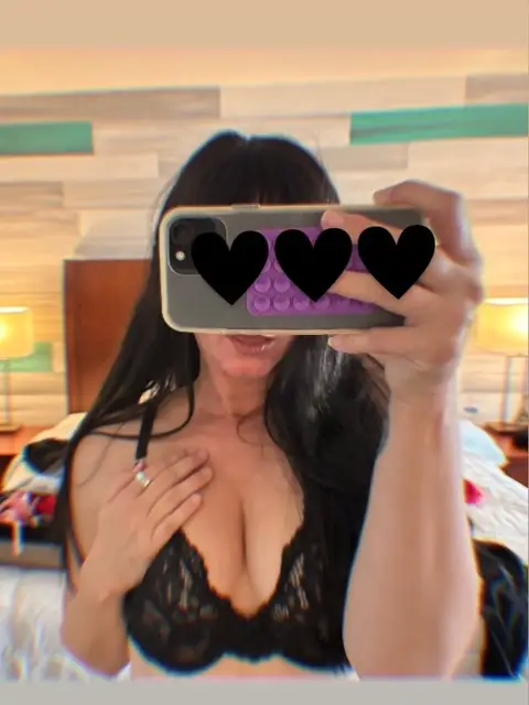 ava jeanne on OnlyFans