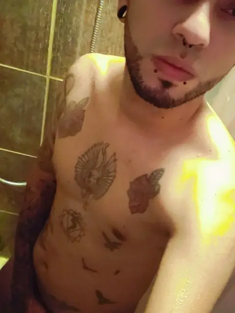 Carlos Lopez on OnlyFans