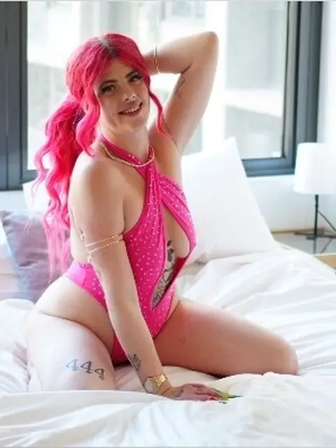 Cartier rose on OnlyFans