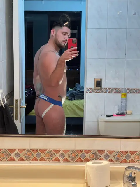 BORIS ALEJANDRO on OnlyFans