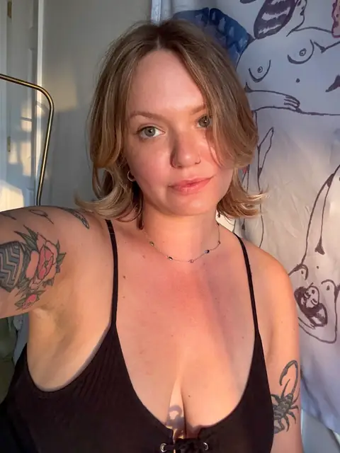 Laney Nova OnlyFans profile