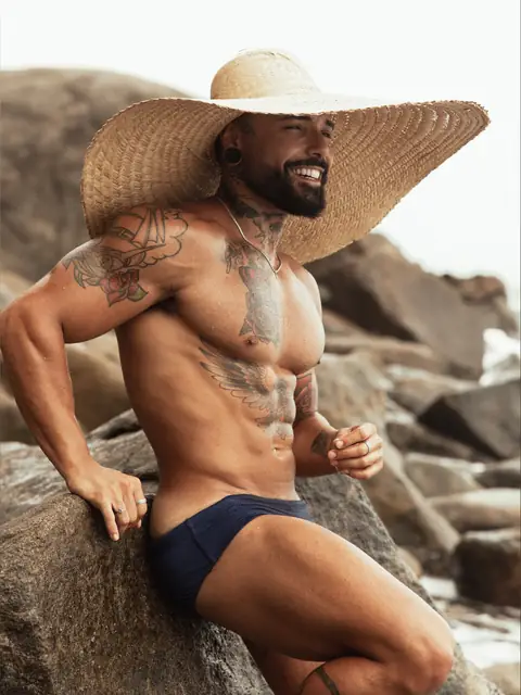 Paulo Vitor on OnlyFans