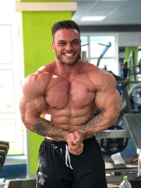 Kevin Conrad OnlyFans profile