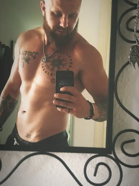 Benjamin George on OnlyFans