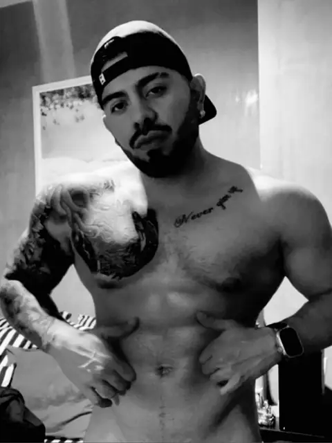 Andresgarcia on OnlyFans