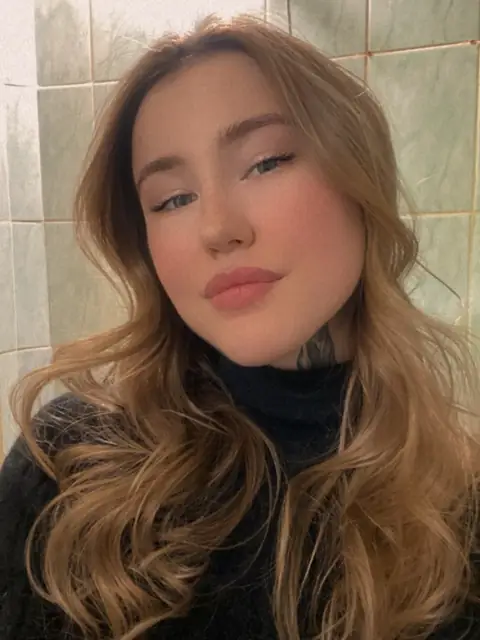 Eva_Pink1 on OnlyFans