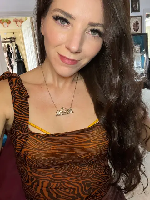 Desert Rose Cosplay/ Stefany Rose OnlyFans profile