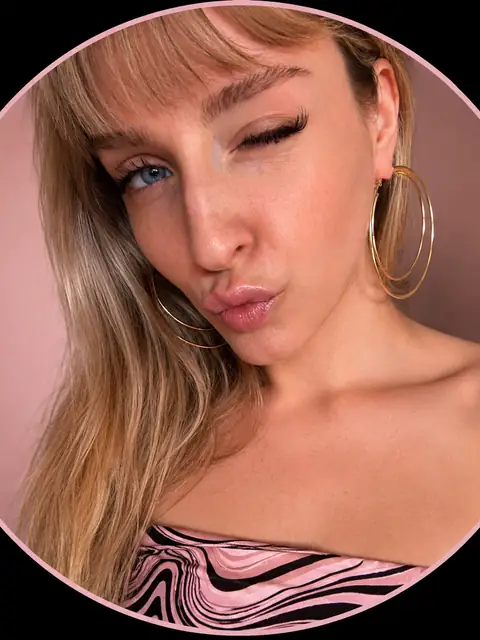 Wiinie OnlyFans profile