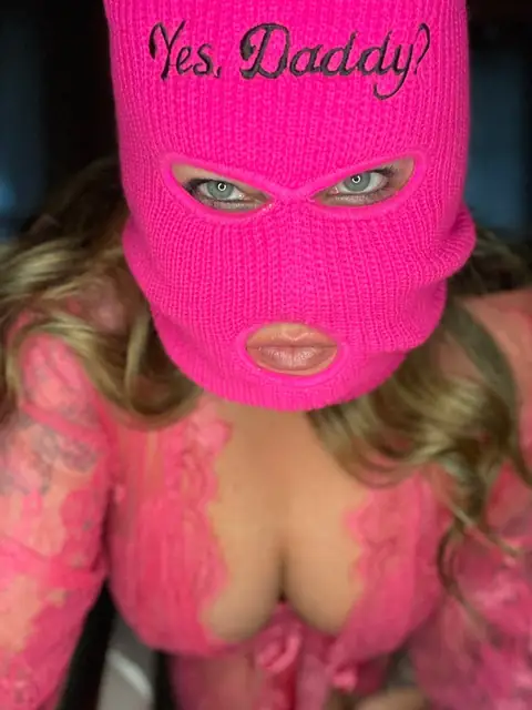 Masked Mama on OnlyFans