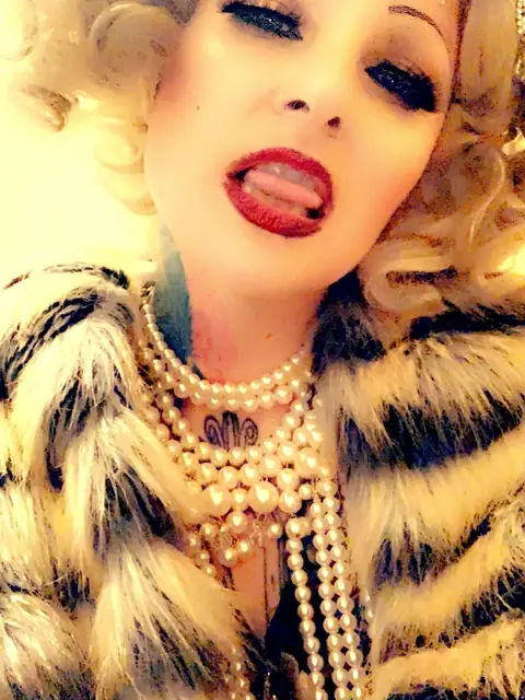 Madame Tzarina OnlyFans profile