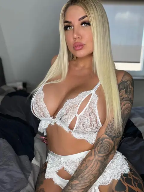 KARY MEL OnlyFans profile
