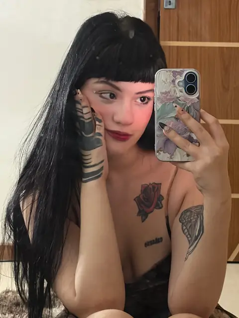 lily swear OnlyFans profile