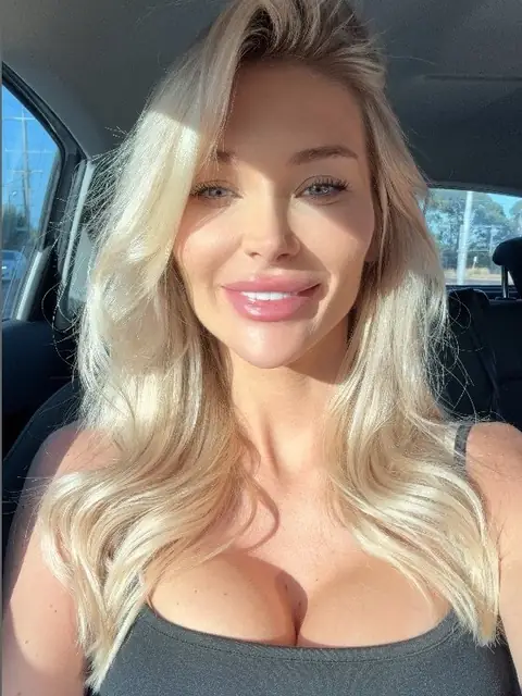 Cara on OnlyFans