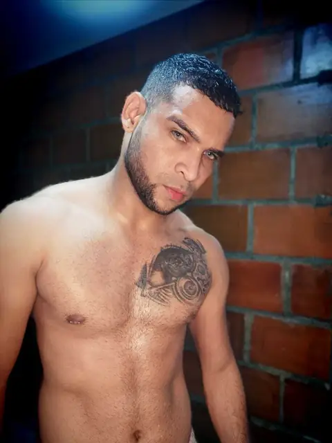 Diego Cruz on OnlyFans