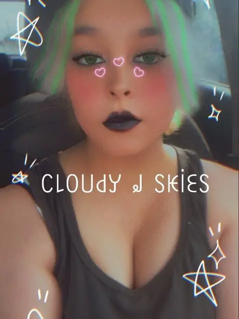 CloudyJSkies on OnlyFans