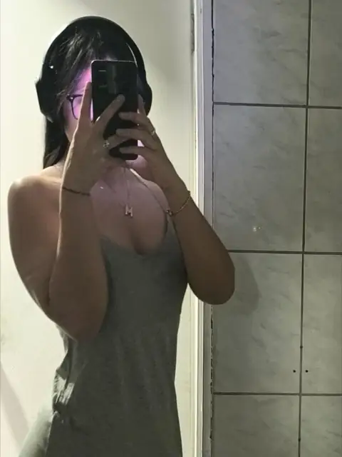 Blushie Alex on OnlyFans