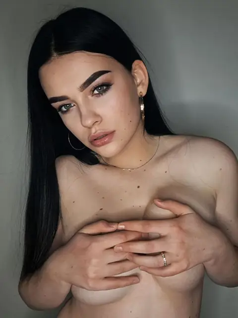 Victoria Mystery OnlyFans profile