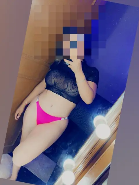 Sara on OnlyFans